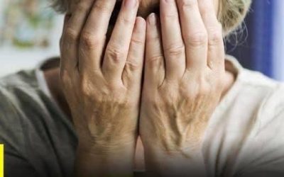 12 vervelende dingen die je op latere leeftijd doet en die iedereen opmerkt, maar die niemand je durft te vertellen.