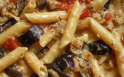 Penne met worstjes en aubergine