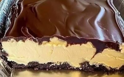 Chocolade-eclairtaart zonder bakken: hét rétrodessert dat ieders show steelt