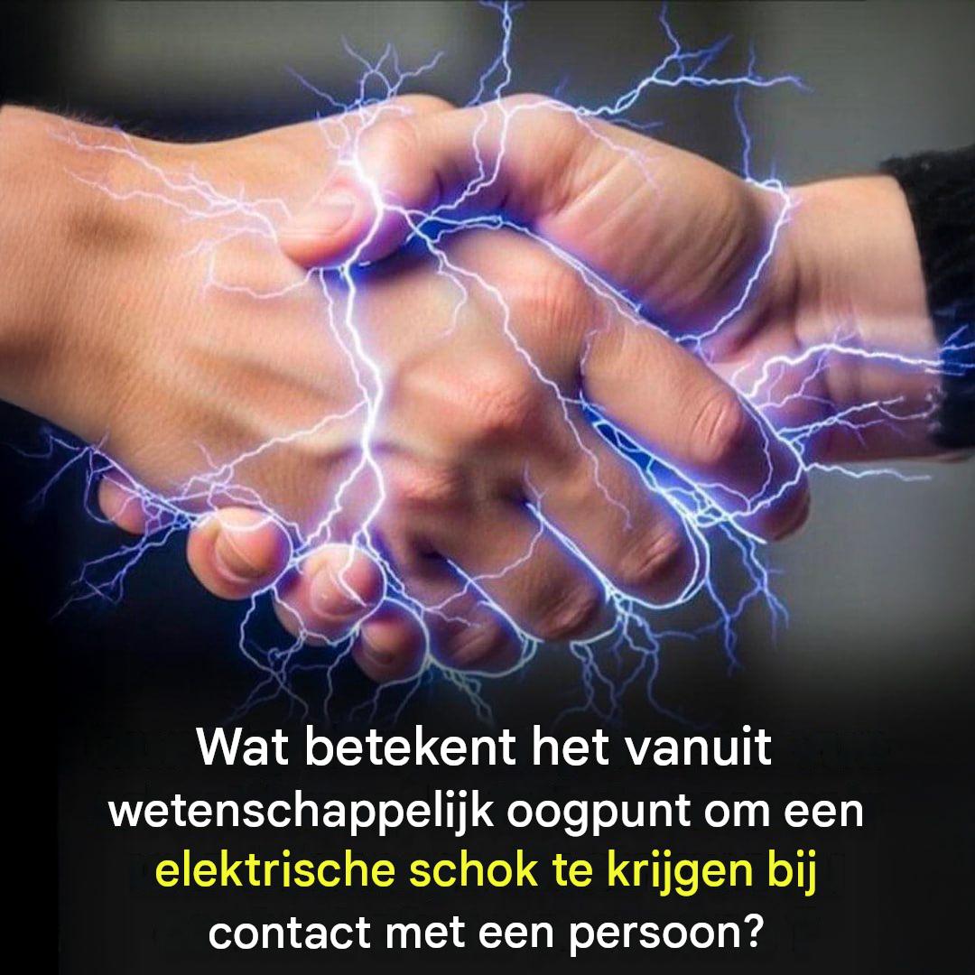 Waarom voelen we een elektrische schok als we iemand anders aanraken, en wat zegt de wetenschap daarover?