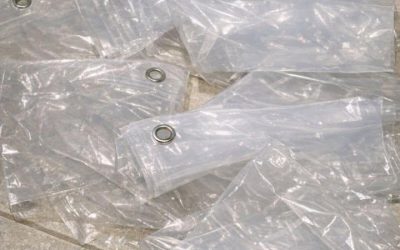 Die goedkope plastic douchegordijnvoeringen zijn nuttiger dan je denkt. Hier zijn 10 slimme manieren om ze te hergebruiken.