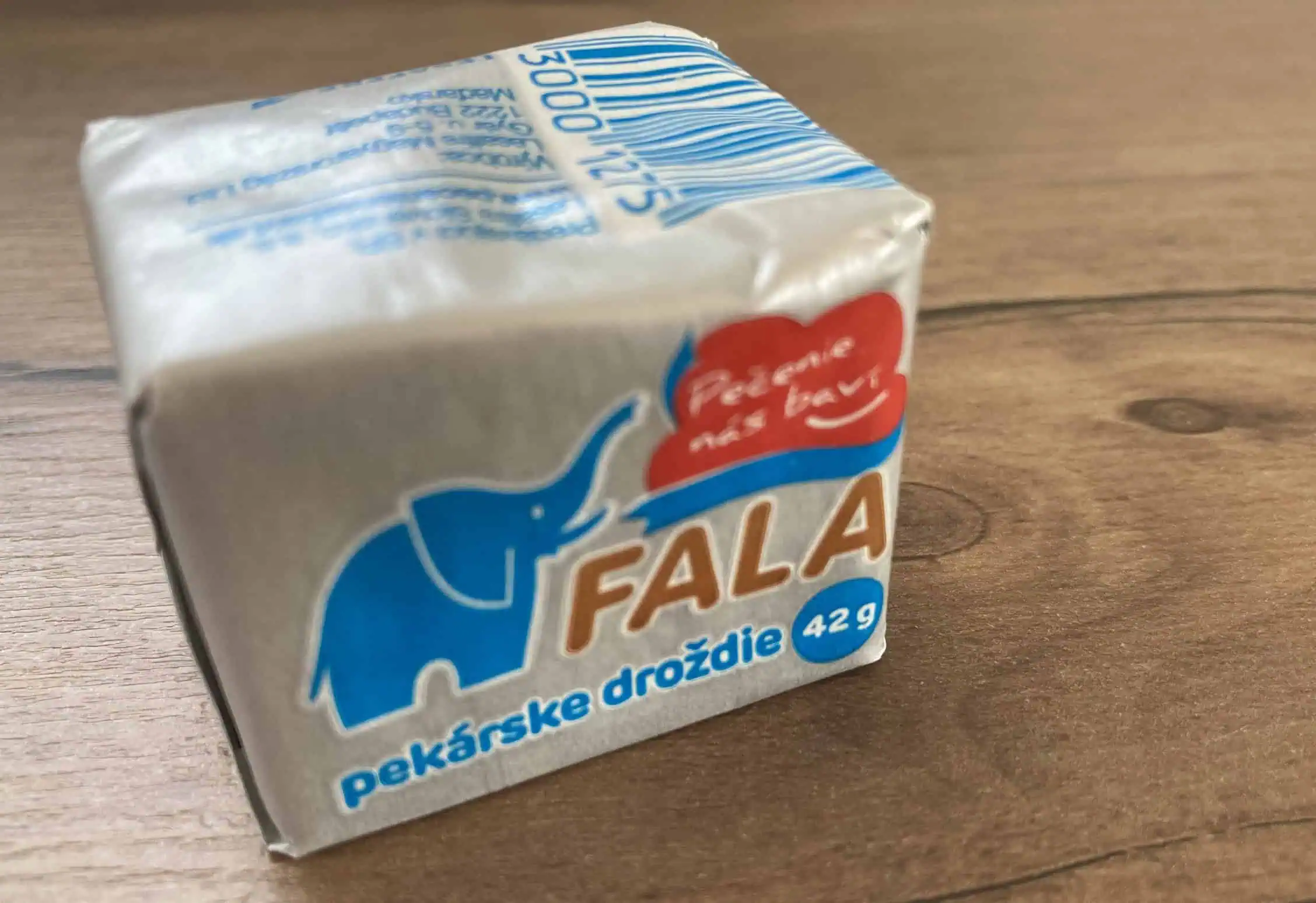 Maak geen zuurdesembrood, dit is hét recept: Fantastisch SNEL deeg voor roulades – ze zien eruit alsof ze uit een patisserie komen en de geur in de keuken is onbeschrijfelijk!
